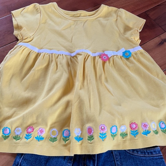 Gymboree Size 4/5 Coordinating Outfits Bundle - Picture 3 of 10